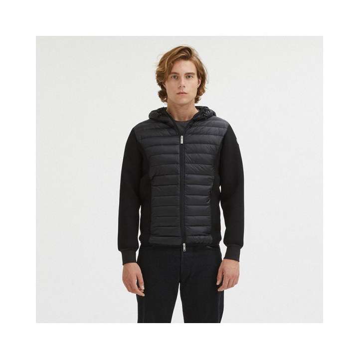 Priser på Centogrammi Sleek Black Nylon Down Jacket