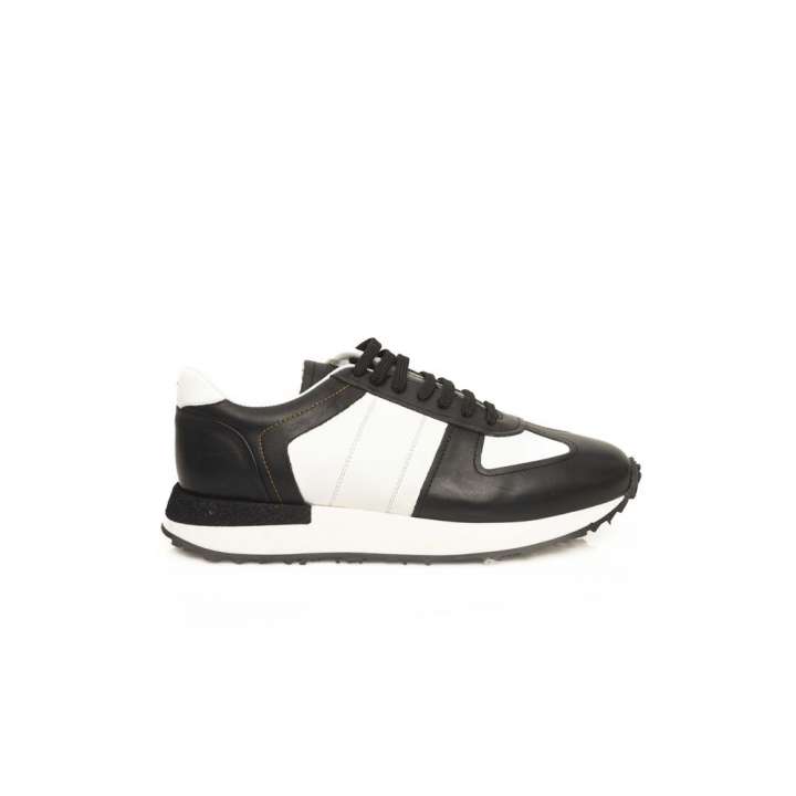 Priser på Cerruti 1881 Black And White CALF Leather Sneakers