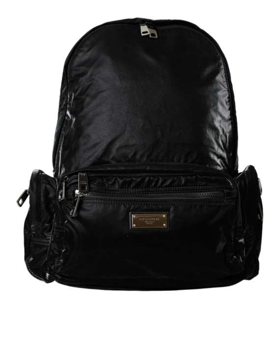 Priser på Dolce & Gabbana Black Patent Leather Logo Plaque Backpack Bag