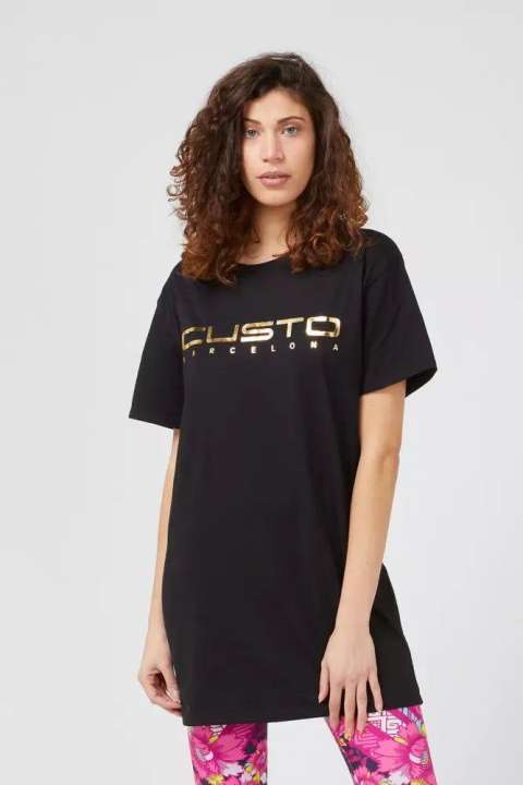 Priser på Custo Barcelona Chic Oversized Cotton Tee with Statement Front Print