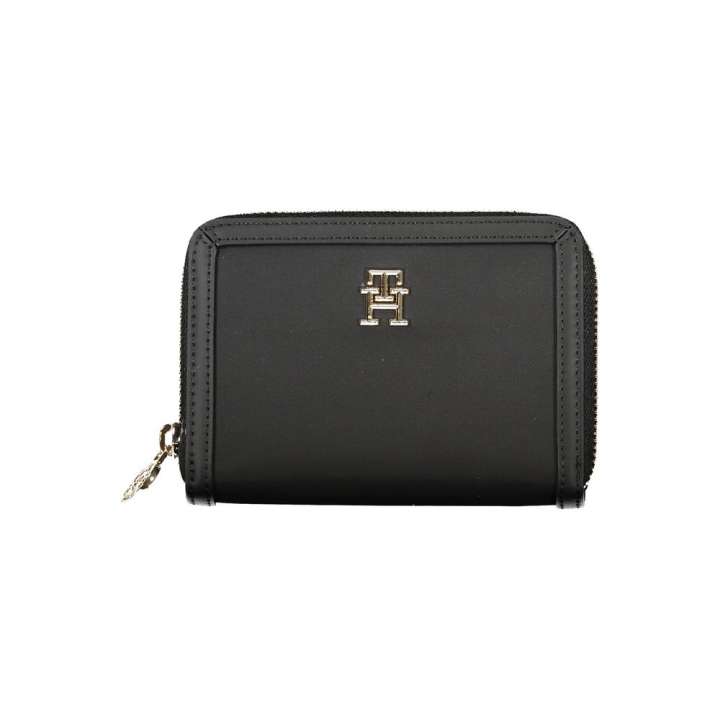 Priser på Tommy Hilfiger Elegant Zip Wallet with Ample Storage