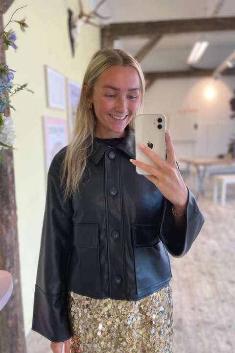 Priser på JDY - Skjorte - JDY Alexa L/S Faux Shirt - Black