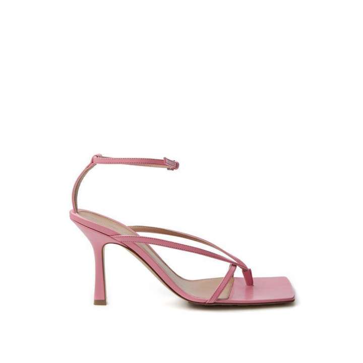 Priser på Bottega Veneta Elegant Pink Leather Sandalerfor Sophisticated Style