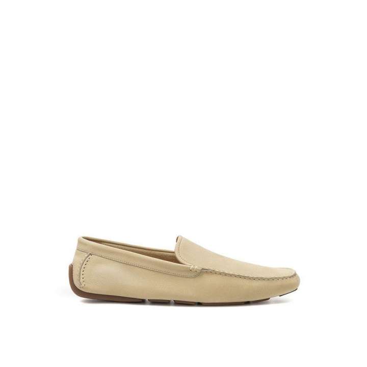 Priser på Bally Beige Leather Loafer