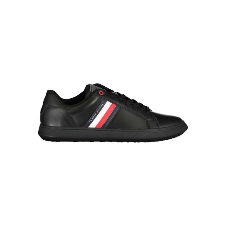 Priser på Tommy Hilfiger Chic Black Sneakers with Iconic Contrast Details