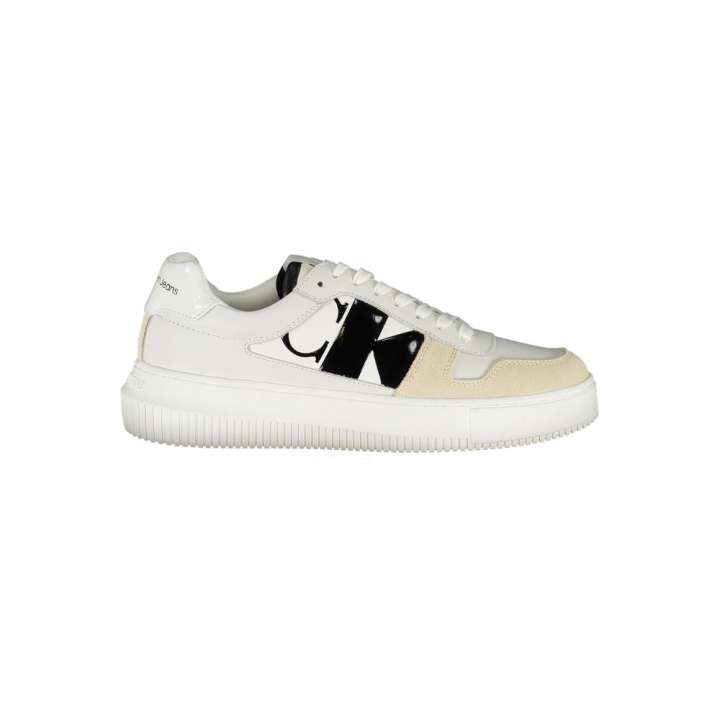 Priser på Calvin Klein Elegant White Lace-Up Sneakers with Contrast Detail