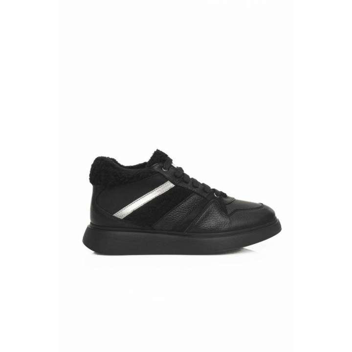 Priser på Cerruti 1881 Black Leather Women Sneaker