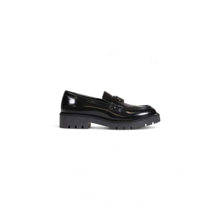 Priser på Calvin Klein Black Leather Flat Shoe