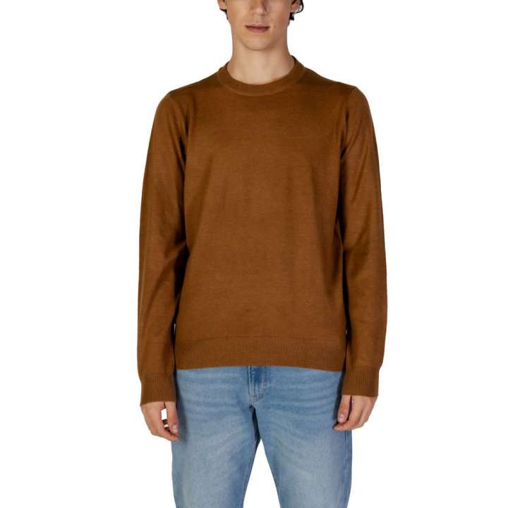 Priser på Gas Brown Acrylic Sweater