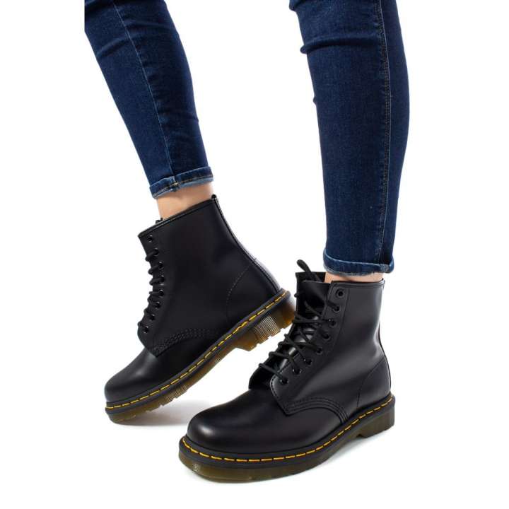 Priser på Dr. Martens Black Leather Boot