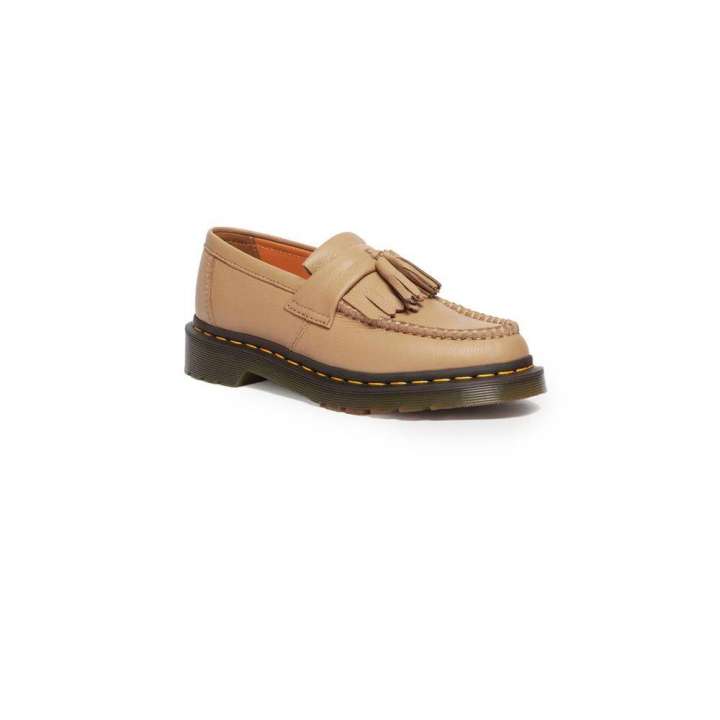 Priser på Dr. Martens Beige Leather Flat Shoe