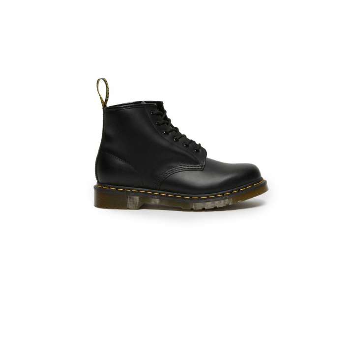 Priser på Dr. Martens Black Leather Boot