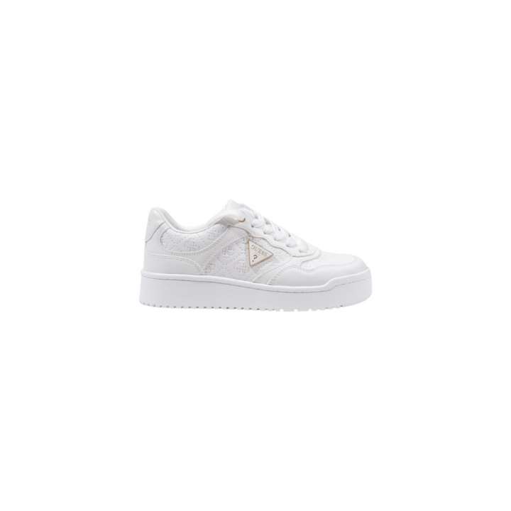 Priser på Guess White Polyethylene Flat Shoe