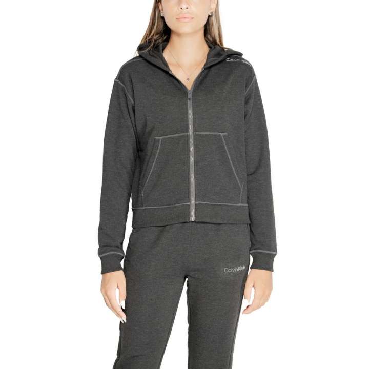 Priser på Calvin Klein Sport Gray Recycled Polyester Sweater