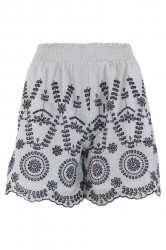 Continue - Shorts - Ea - White